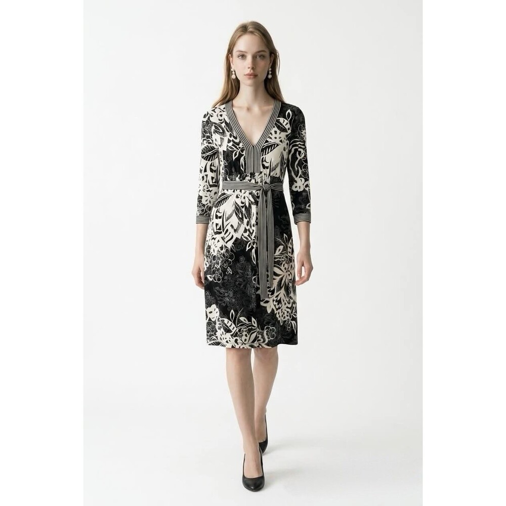BCBGMAXAZRIA Dress Women's Médium Black Floral V Neck Belted Jersey 3/4 Sleeve - Picture 10 of 16